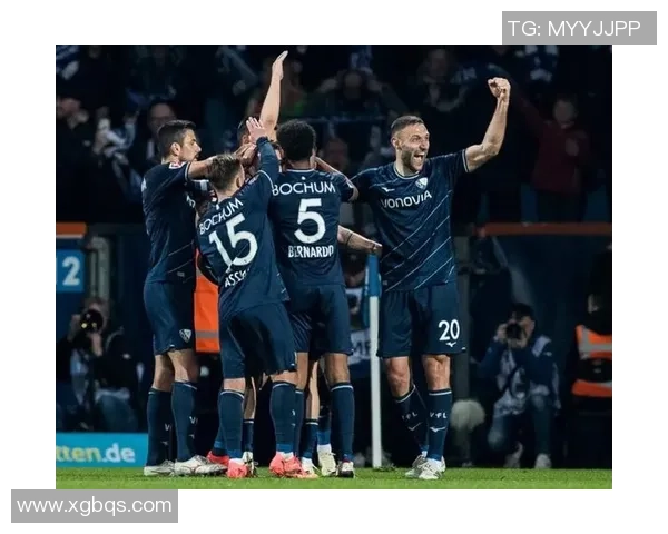 德甲精彩对决那不勒斯3-0战胜皇马逆转瞬间点燃全场激情与转会传闻