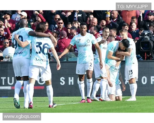 欧联杯惊天逆转本菲卡绝杀曼城引发争议与狂欢