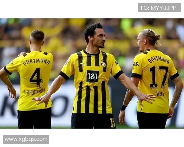 世界杯精彩对决多特蒙德与莱比锡战成平局乌龙球瞬间引发全场热议