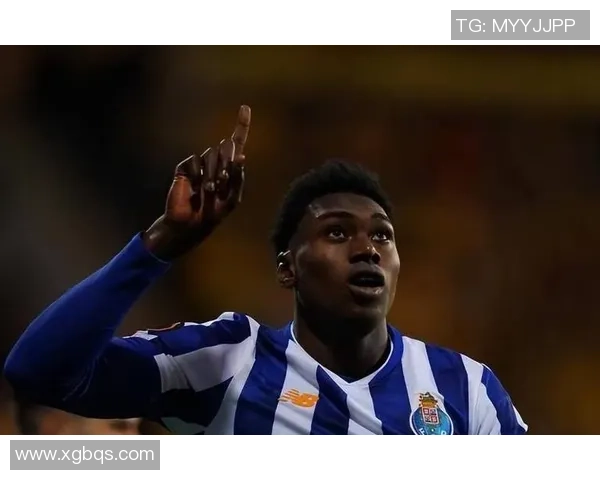 中超精彩对决波尔图与切尔西战成平局逆转瞬间点燃全场激情