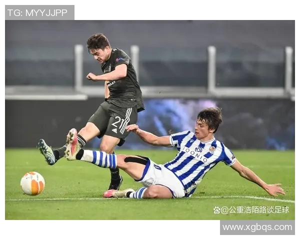 德甲精彩对决：里昂大胜曼联四球逆袭战术解析