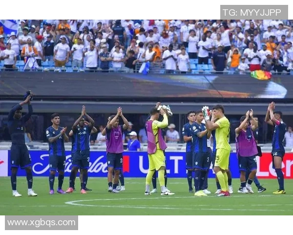 欧联杯焦点战皇马与巴萨激战成平局全场精彩瞬间回顾