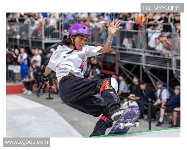 黄娜专访：揭秘滑板界的成功秘诀与未来发展之路