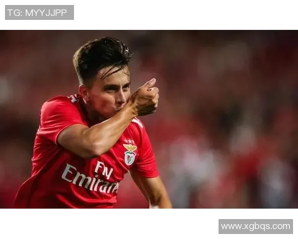 世界杯精彩对决巴萨逆转本菲卡补时绝杀引爆全场激情 世界杯精彩对决巴萨逆转本菲卡补时绝杀引爆全场激情