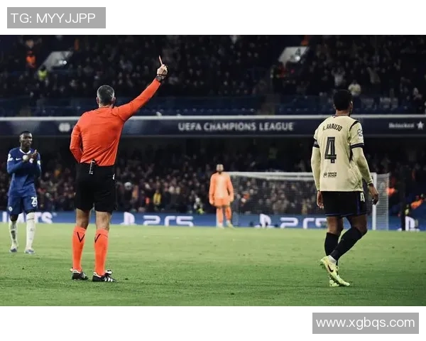 热刺逆袭巴萨6-2红牌风波引发全场热议与十大精彩进球回顾