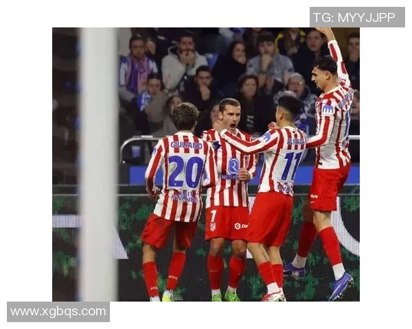 足总杯激战：巴黎圣日耳曼与马竞鏖战至平局补时进球引发全场狂欢