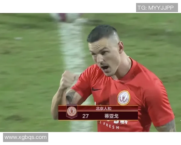 西甲激战:尤文图斯逆转巴黎圣日耳曼引发争议判罚全场沸腾 西甲激战:尤文图斯逆转巴黎圣日耳曼引发争议判罚全场沸腾